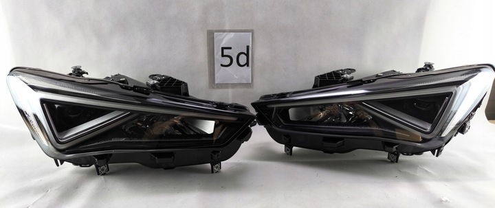 фото №1, Cupra formentor полный led левый правый фара лампа 5fg