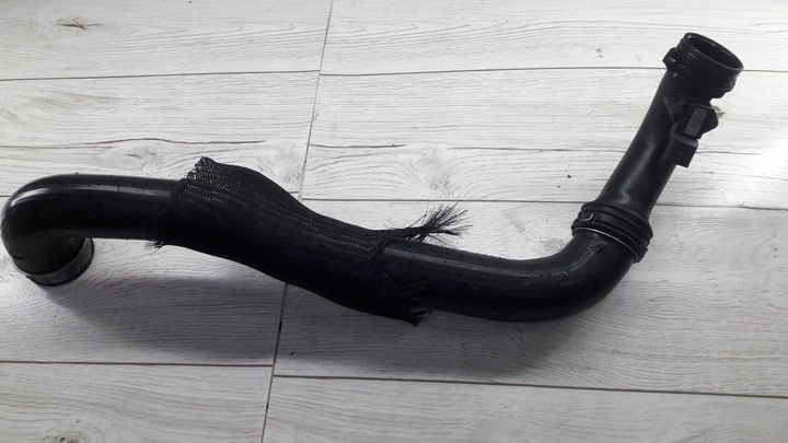 фото №1, Touareg 7l 0281002401 шланг воздуха intercoole