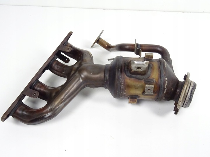 фото №8, C-hr рестайлинг 1.8 hyb коллектор выпускной катализатор