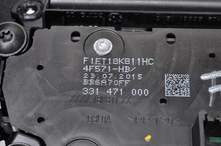 фото №13, Ford focus mk3 рестайлінг рамка радіо панель f1et-18k811-hc