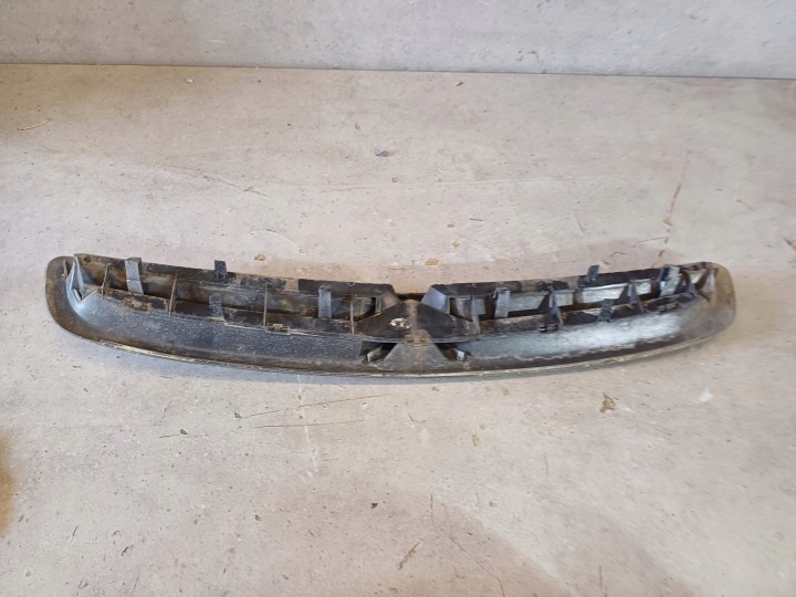 фото №5, Центральная решётка бампера citroen xsara picasso рестайлинг код kddc nr. 9650059377