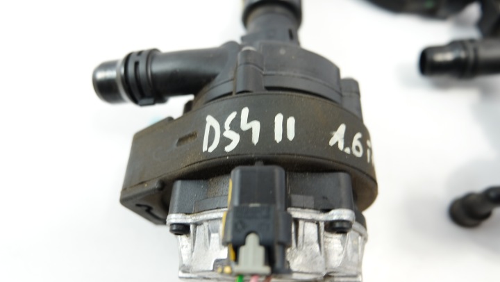фото №11, Citroen ds4 ii 1.6 thp водяна помпа  9823813480