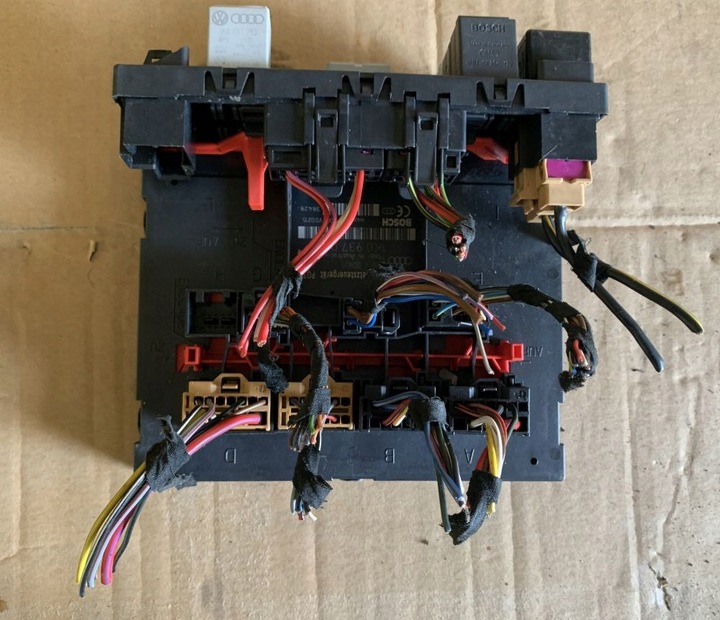 фото №1, Moduł/sterownik bcm. vw touran i 1.9. 1k0937049f