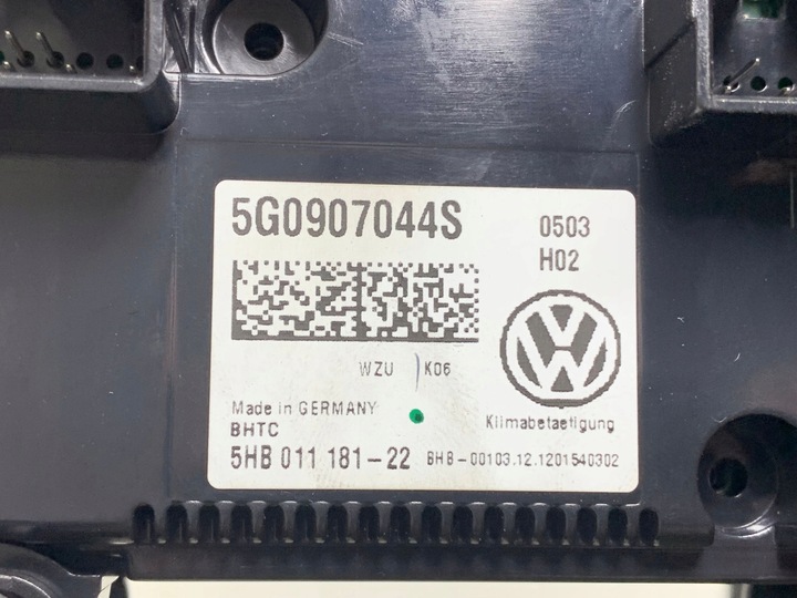 фото №7, Volkswagen golf vii 2014 панель кондиционера 5hb011181