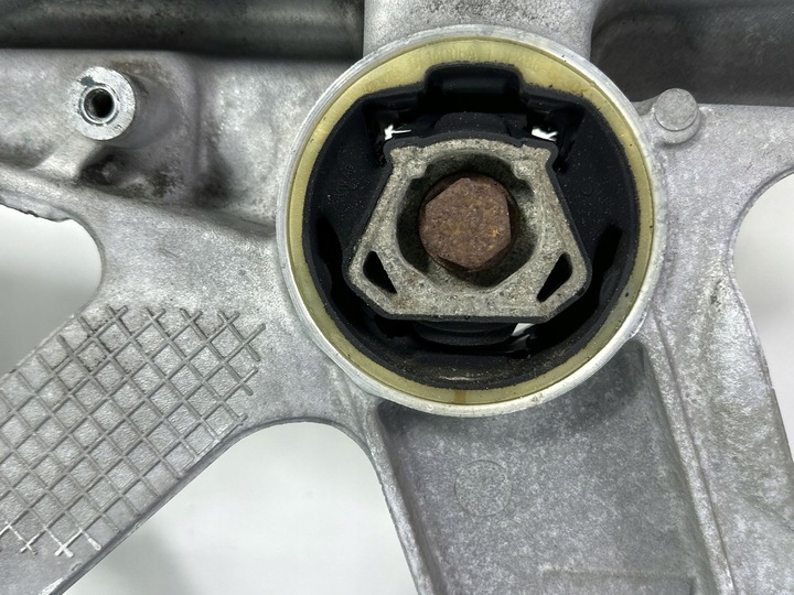 фото №15, Подрамник передние volkswagen passat b8 2016 3q0199369e