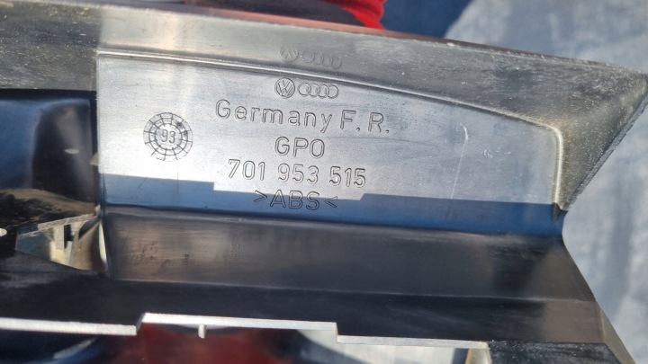фото №8, Vw t4 корпус захист колонки кермового 701953515 701953516a 701419587