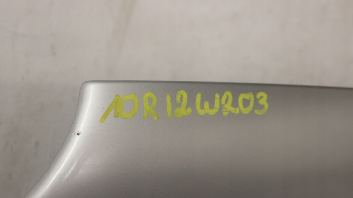 фото №10, Капот крышка mercedes w203 sedan универсал 2000r- 744