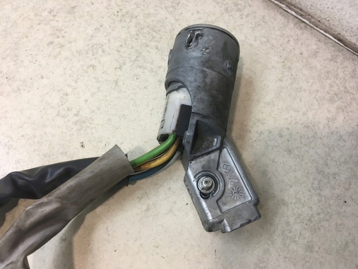 фото №8, Замок зажигания ключ вкладка замка partner i 1.9 d