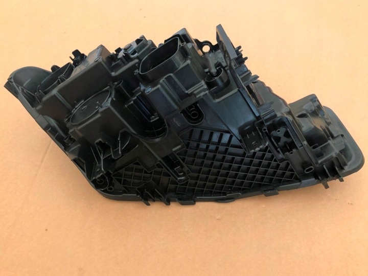 фото №10, Корпус вкладка захист фара led лівий перед do bmw 5 g30 g31 g38 рестайлінг