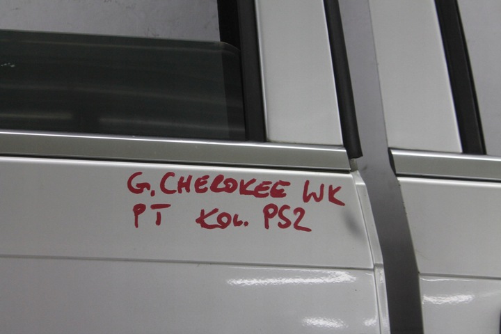 фото №5, Двері праві зад праві задні jeep grand cherokee kol. ps2 04-10