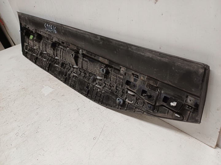 фото №7, Kia sportage 5 v 21- планка дверь правые перед 87722r2000