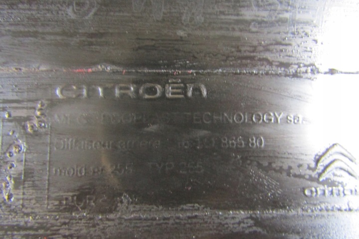 фото №9, Спойлер накладка дифузор бампер зад citroen c4 cactus 14-16