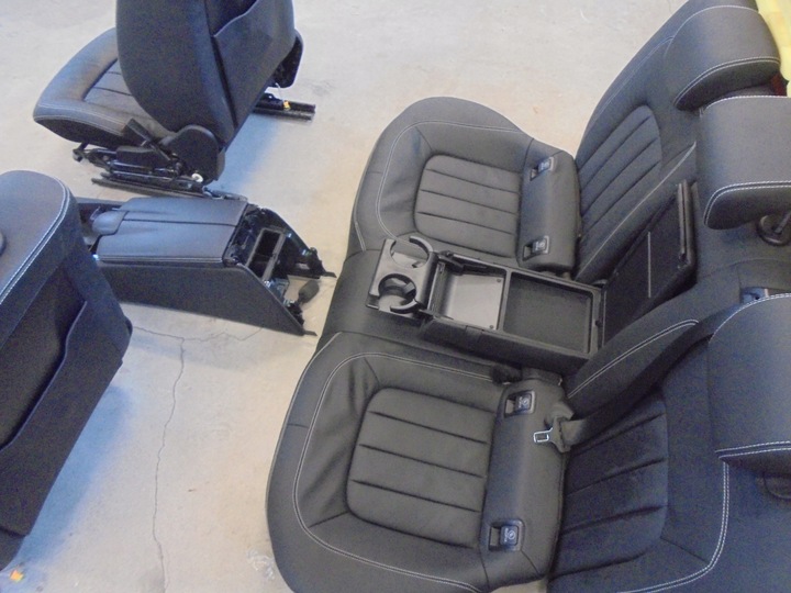 фото №9, Mercedes cls w218 рестайлінг універсал сидіння диван обшивки