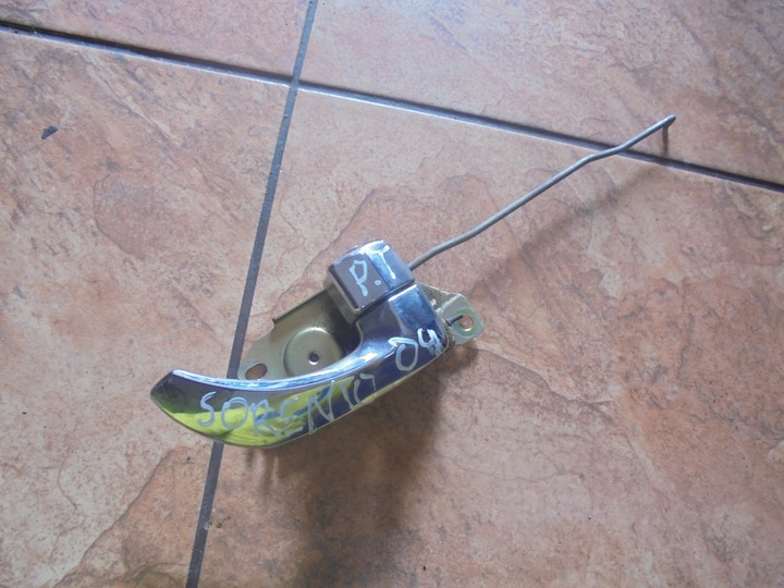 фото №1, Kia sorento 3.5 v6 04' ручка дверь wew правые зад