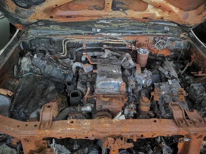 фото №7, Mitsubishi pajero реле 2002 3.2l e8t101