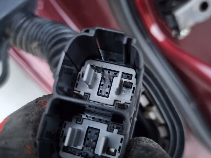 фото №11, Jeep grand cherokee wl 3.6 limited двері праві зад комплектні 2023