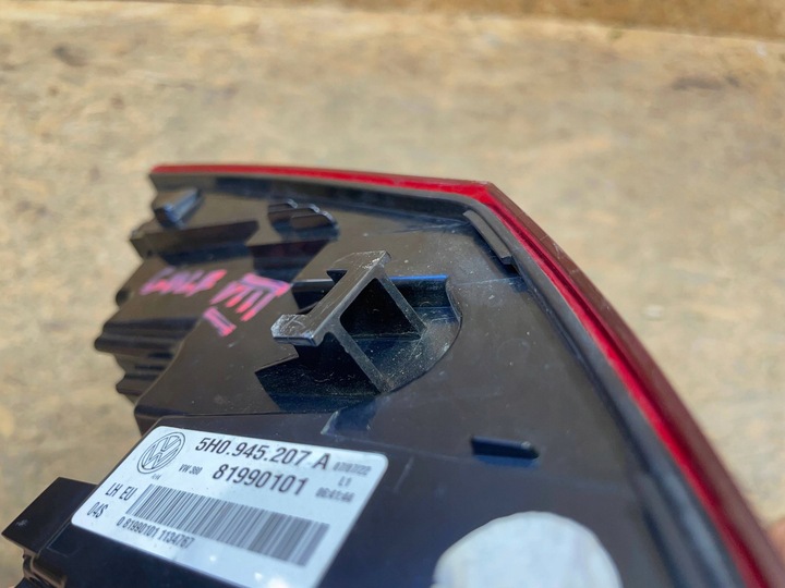 фото №10, Vw golf viii 8 20-24 лампа левая зад задняя iq light