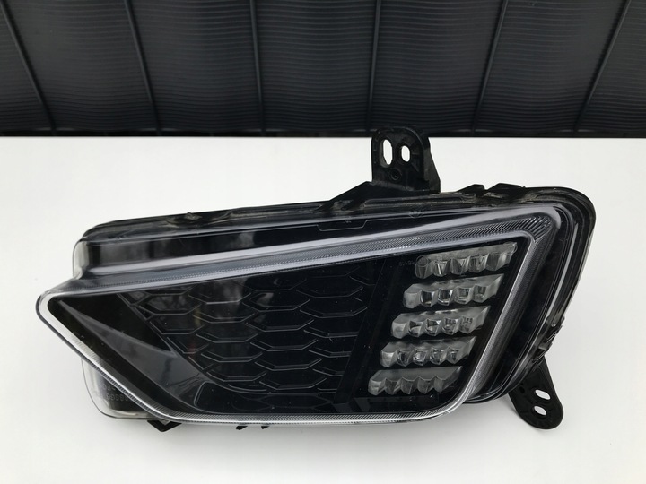 фото №1, Vw polo 6 vi 2g0 правий галоген led 2g0941622b 18-