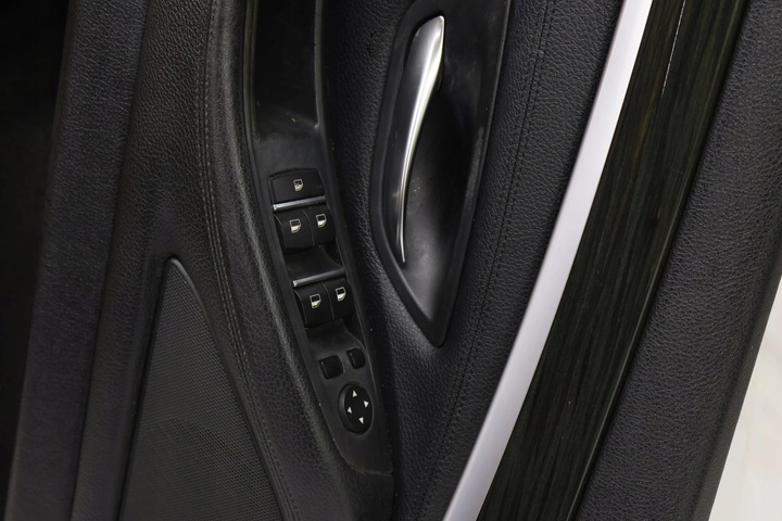 фото №16, Bmw f10 сиденья диван комплект