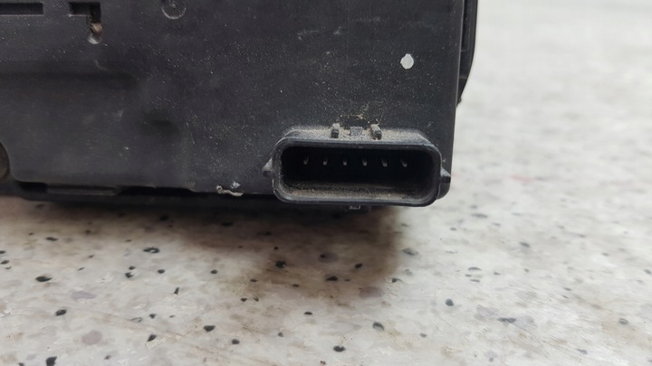 фото №11, Hyundai ioniq 2016 - правая жалюзи руль воздуха ролета 3468