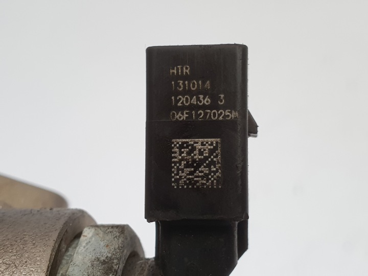 фото №7, Audi a4 b7 2.0 tfsi насос топливная рейка топлива 06f127025m