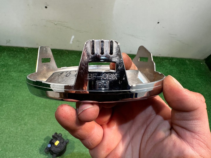 фото №8, Subaru outback галоген правые рамка хром 14- 89500181