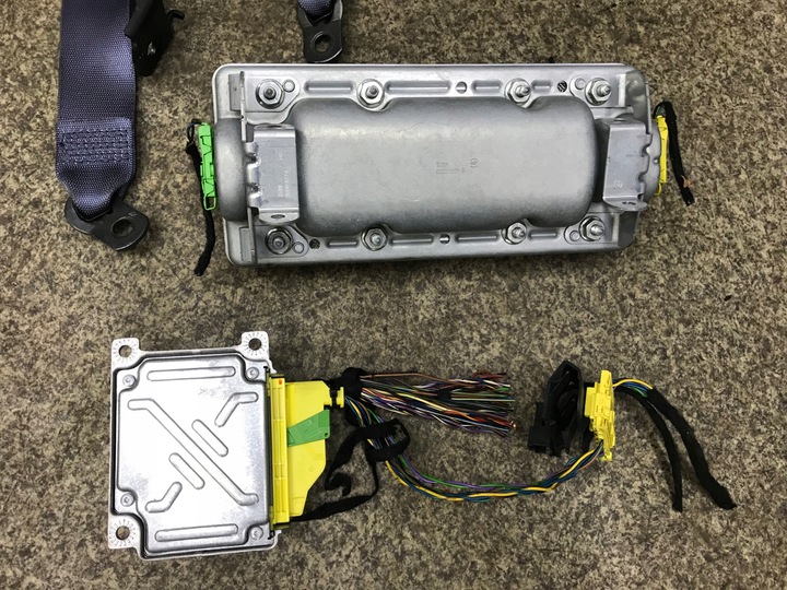 фото №9, W211 подушка водія модуль подушка безпеки ремені застібки