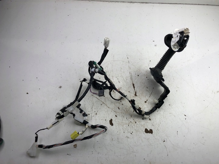 фото №1, Toyota c-hr джгут установка двері правий перед