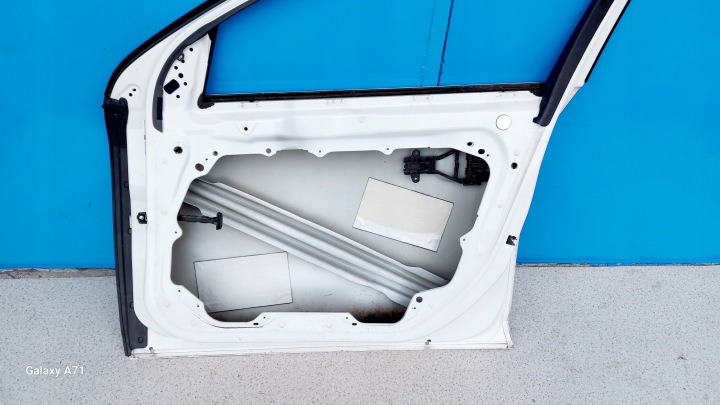 фото №7, Volvo s60 ii v60 i рестайлінг двері праві перед 614-46 130 mikronów