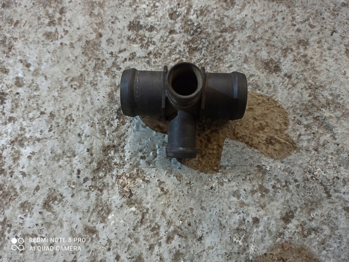 фото №1, Шланг воды четверник штуцер 2.0 tdi audi a6 c7 2011- 4g0121140a