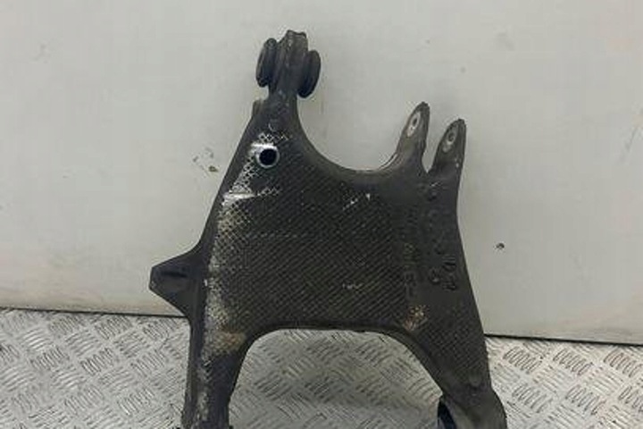 фото №8, Рычаг задний правые bmw 5 f10 6794876 4.4l бензин 300kw 2011