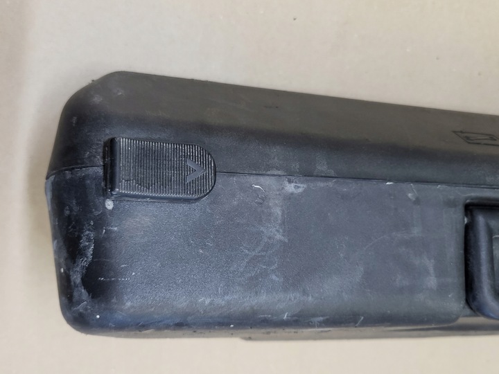 фото №12, Коробка narzędziowa ключ do kół audi vw seat skoda оригинальный номер