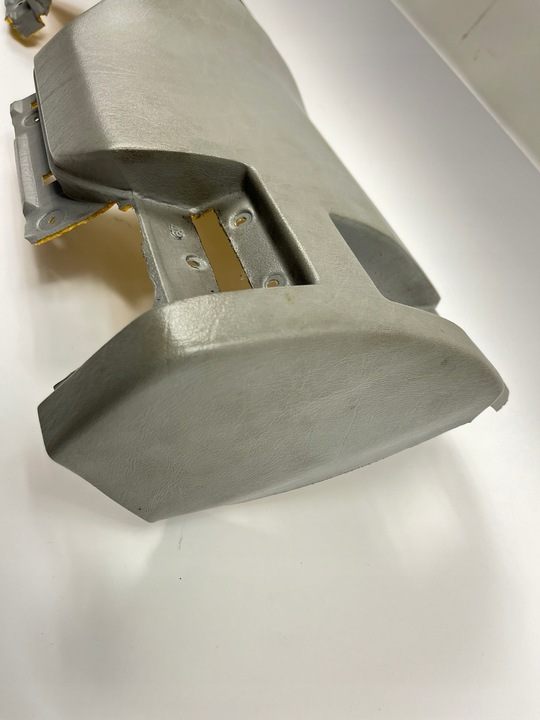 фото №6, Защита колонки руль замок зажигания dół панели распределительной mercedes w124 серая