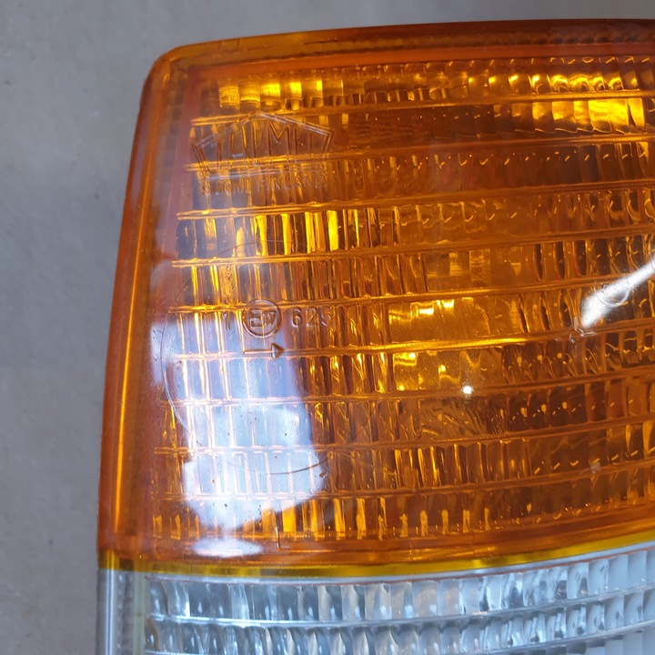 фото №11, Лампа поворотник поворотник левый перед saab 900 i оригинальный номер