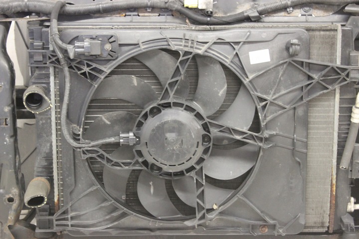 фото №10, Pas переднее радиатор nissan qashqai j10 06- 1.6 b