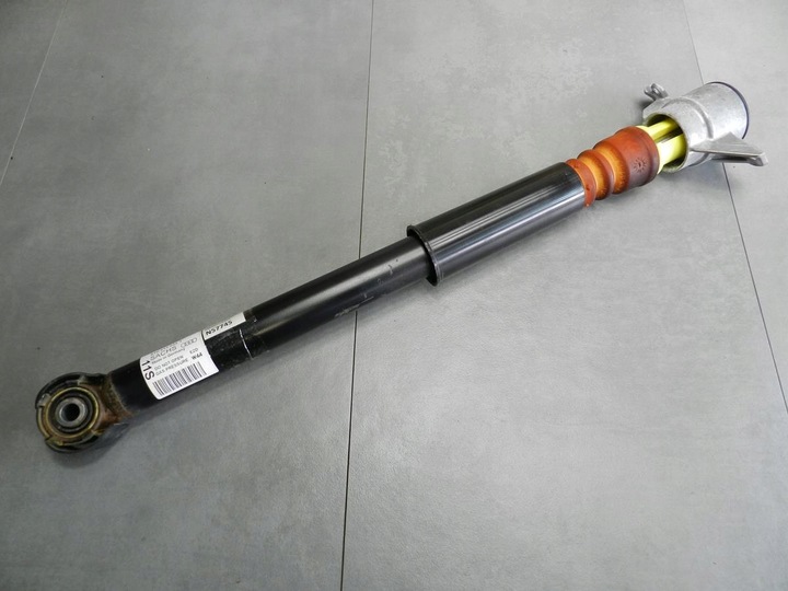 фото №1, Audi a5 8t амортизатор зад 8t0513035t