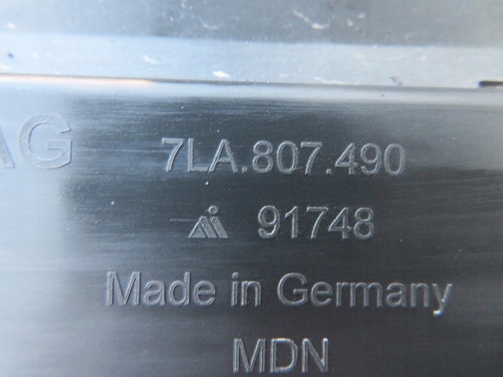 фото №12, Vw t6 рестайлінг решітка бампера права перед 7la807490