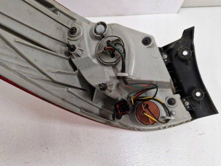 фото №7, Hyundai ix35 лампа правые зад w крыло правая задняя 92401-2y0