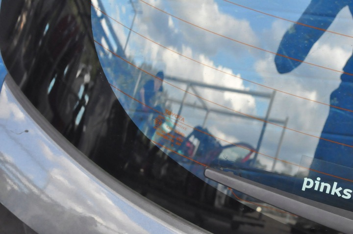 фото №8, Toyota yaris iii крышка багажника зад задняя