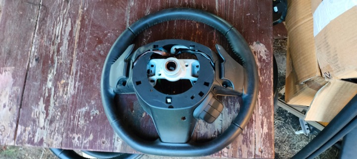 фото №6, Руль кожа multifu лепестки suzuki swift mk8