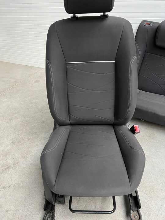 фото №7, Сидіння диван ford fiesta mk7 рестайлінг