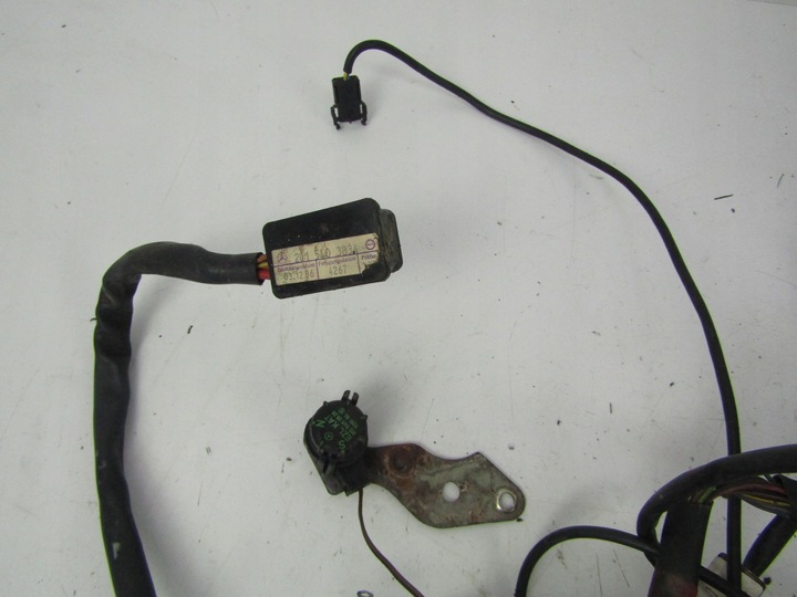 фото №12, Mercedes w201 установка жгут контроллера 2,3e 132km m102985 5b mt