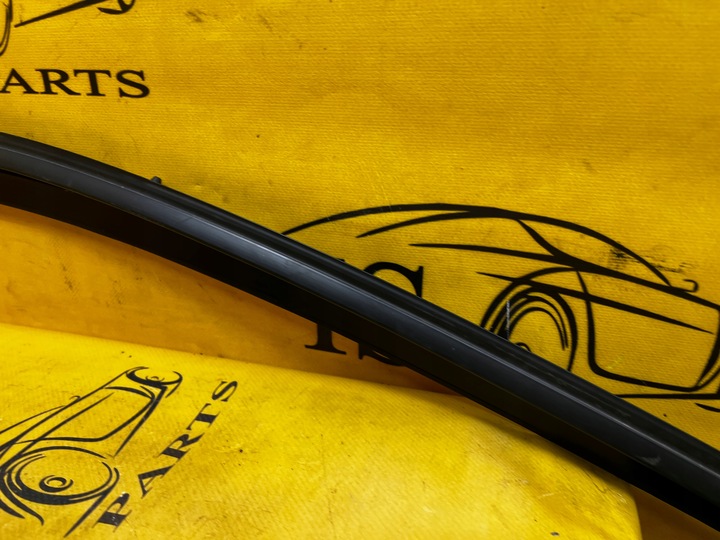 фото №7, Планка рамка прокладка стёкла дверь крыша правая ford mustang vi