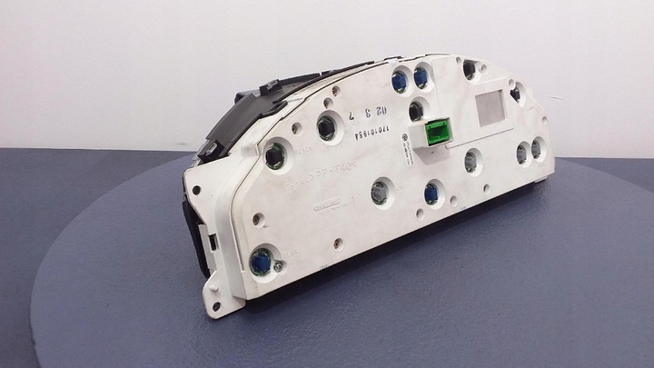 фото №5, Volvo s80 i 2.4b спидометр приборы eu 8637993