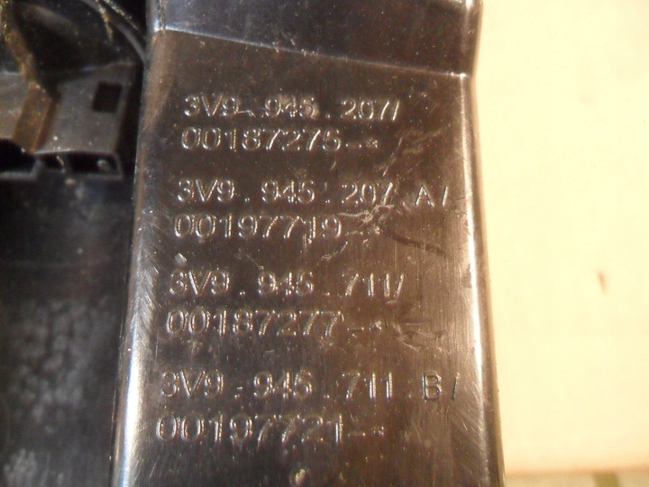 фото №15, Superb iii универсал skoda лампа задняя левая 3v9945207