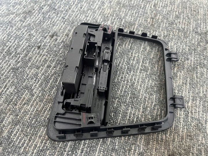 фото №10, Seat alhambra ii рестайлінг vw sharan рамка тунелю панель керування оригінал eu