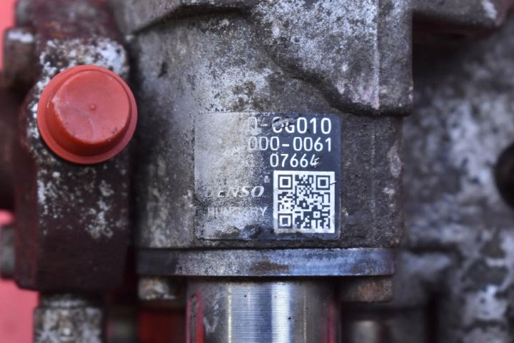 фото №6, Насос топливная рейка 294000-0061 toyota avensis t25 2.0 d-4d 116 km 02-06