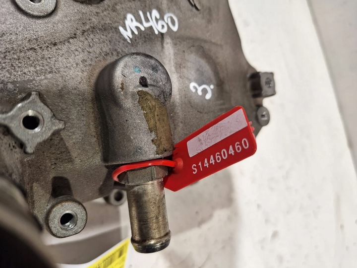 фото №6, Крышка клапанов 55229670 fiat 500 0.9 twinair 07-