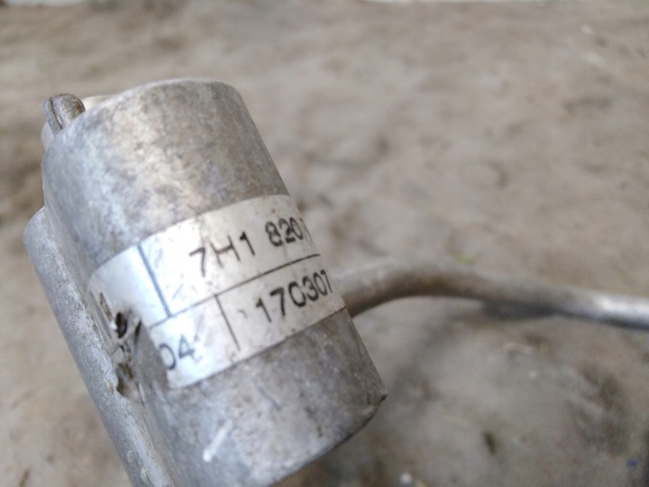 фото №7, Шланг кондиціонера vw t5 7h1820741r оригінал євро