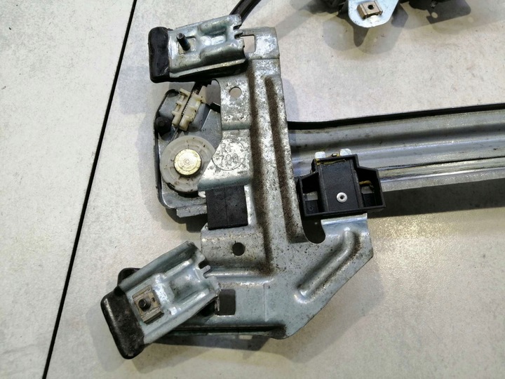 фото №7, Підйомник вікна правий перед pt cruiser 04724556af